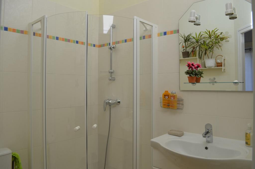 Couette Et Cafe Creme Bed & Breakfast Le Coudray Bagian luar foto