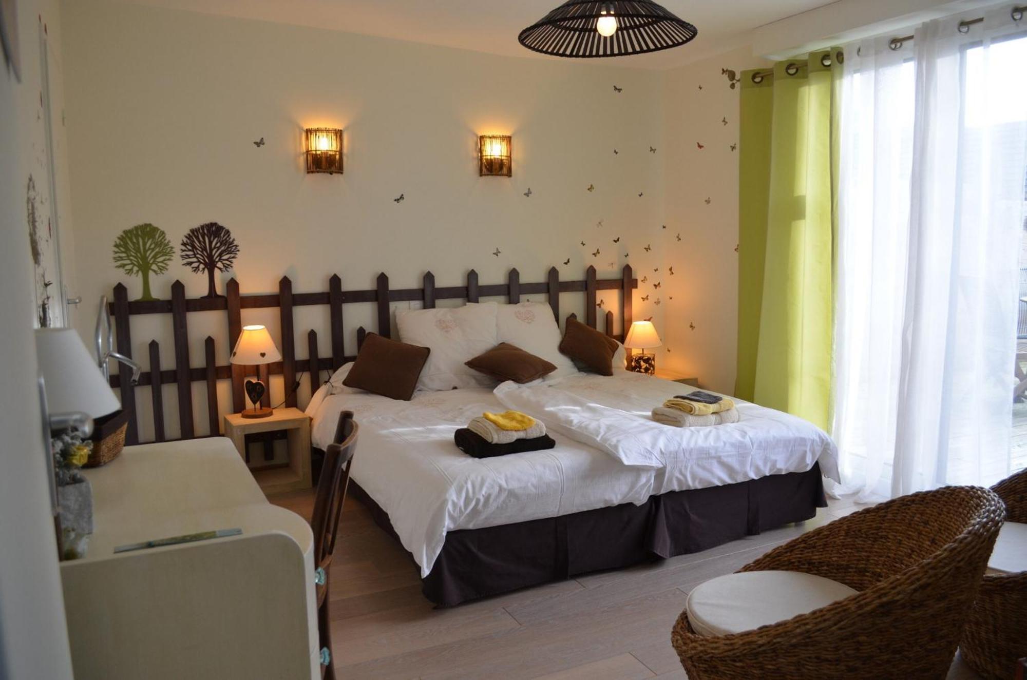Couette Et Cafe Creme Bed & Breakfast Le Coudray Bagian luar foto