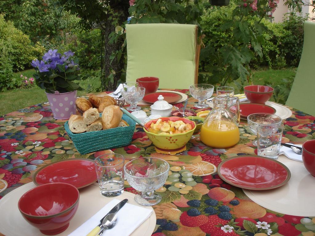 Couette Et Cafe Creme Bed & Breakfast Le Coudray Bagian luar foto