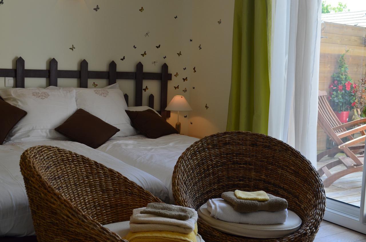 Couette Et Cafe Creme Bed & Breakfast Le Coudray Bagian luar foto